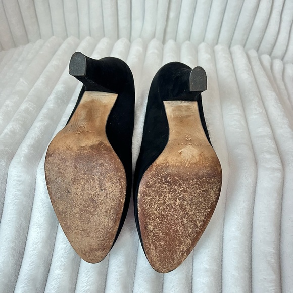 Michael Kors Suede Black 4 1/2 " Heel + 1/2 " Plato Pumps Size 8 1/2 - Picture 12 of 12